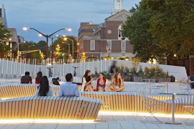 解密現(xiàn)代中小城市廣場設(shè)計6大原則