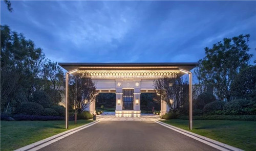 笛東臻品 財信 · 賴特與山