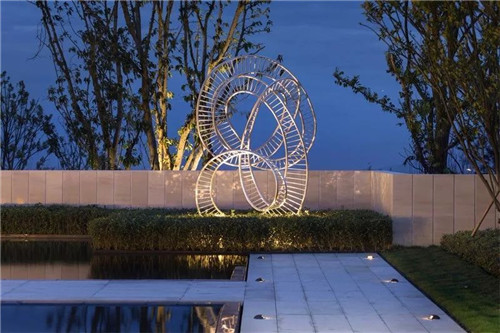 笛東臻品 財信 · 賴特與山