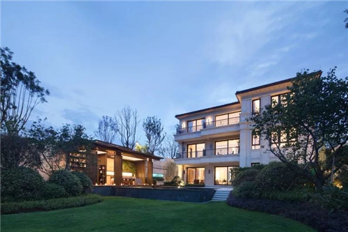 笛東臻品 財信 · 賴特與山