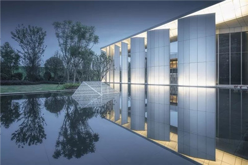 笛東臻品 :“以簡(jiǎn)勝繁”中建 · 天府公館