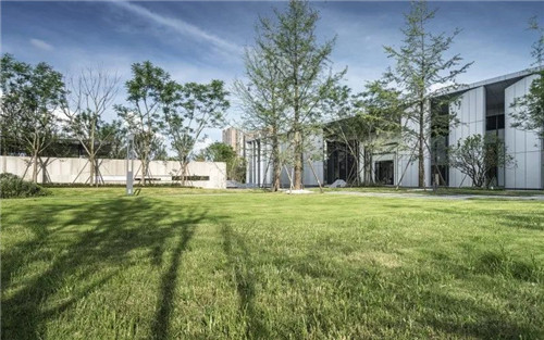 笛東臻品 :“以簡(jiǎn)勝繁”中建 · 天府公館