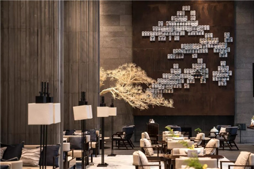 奧雅作品:園子里的揚(yáng)州