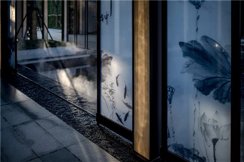 奧雅作品:園子里的揚(yáng)州