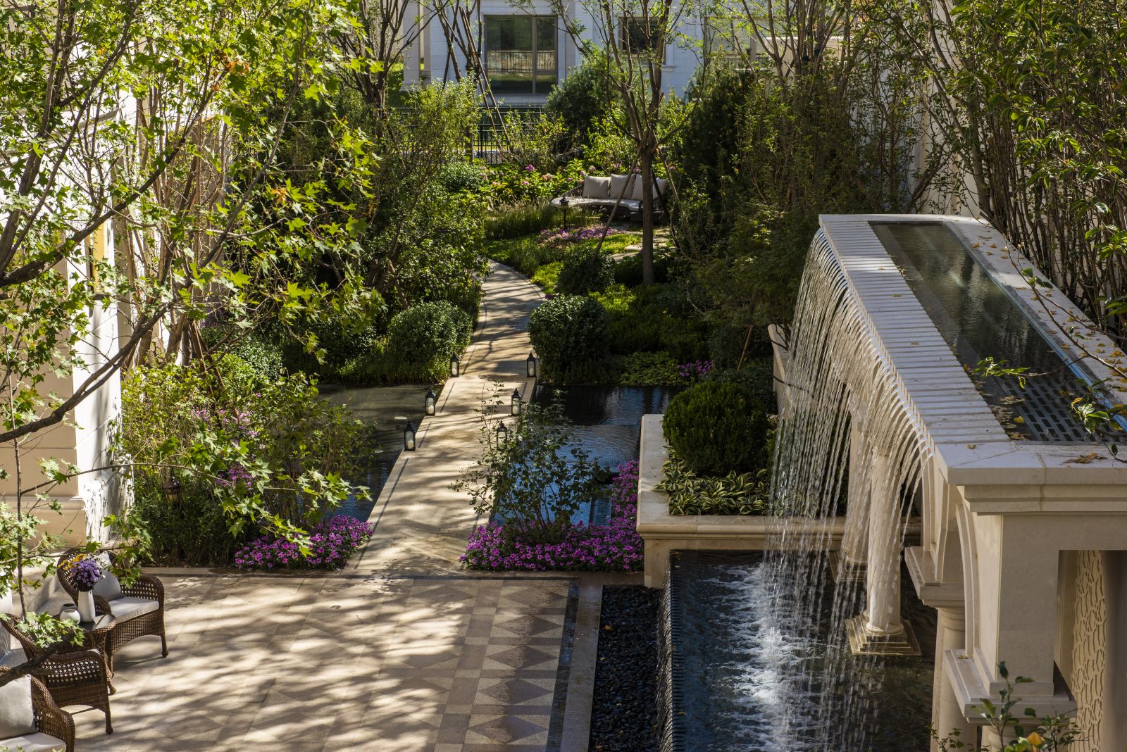 園冶杯專業(yè)獎(jiǎng)：北京格拉斯小鎮(zhèn)五期景觀