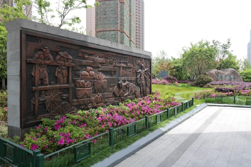 園冶杯專業(yè)獎:新塘路(新風路-新業(yè)路)綜合整治工程景觀綠化Ⅰ標段