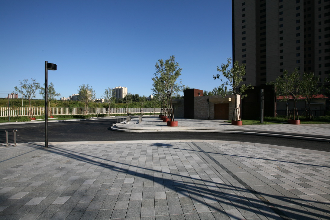 章俊華作品：規整中的非規整——常楹公元商務中心景觀設計