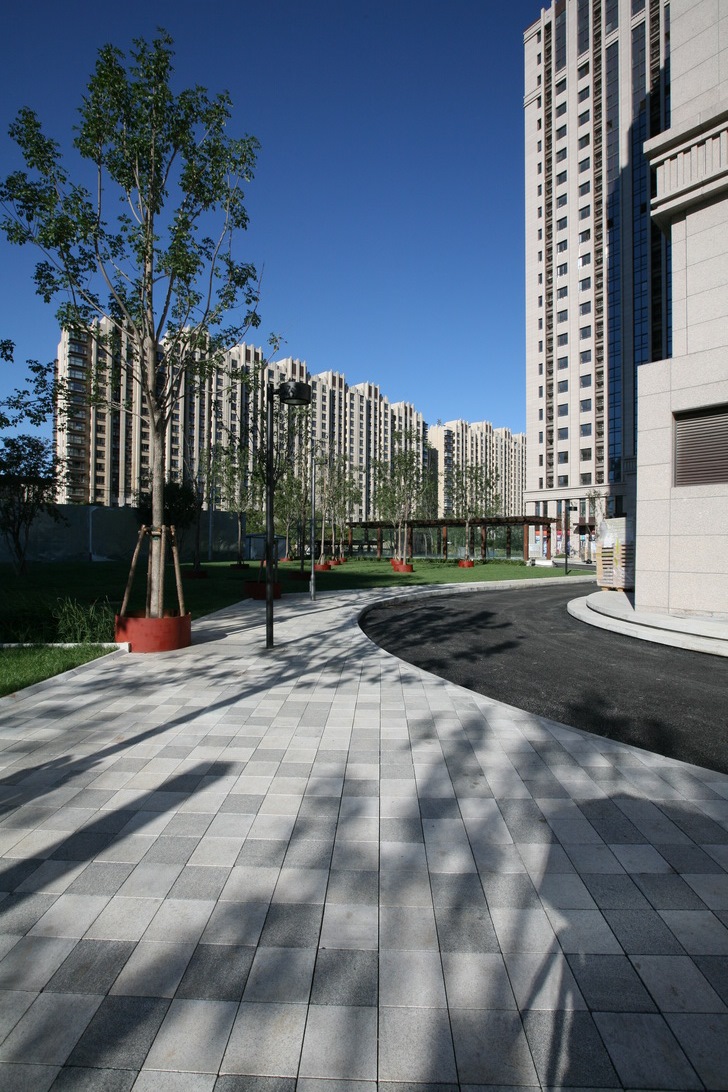 章俊華作品：規整中的非規整——常楹公元商務中心景觀設計