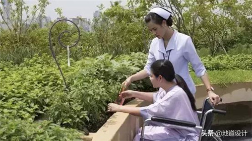 一個破舊機場與康養設計的曠世奇緣