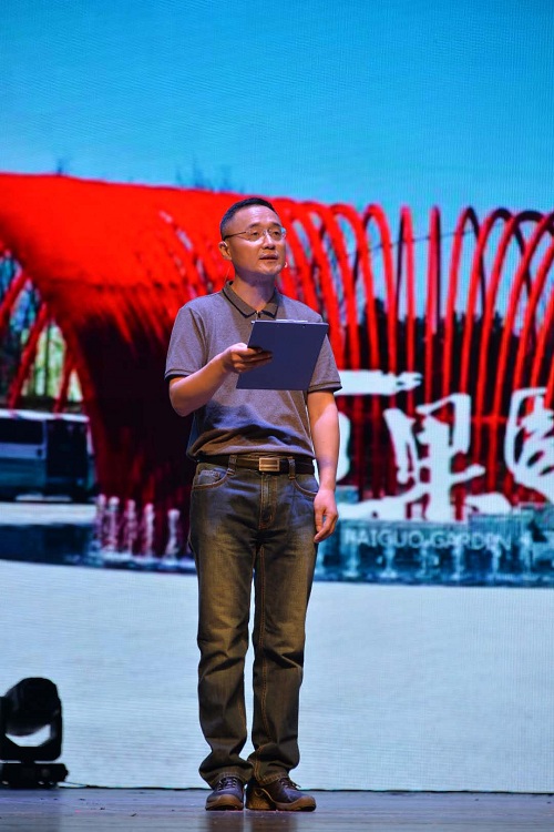 從世園會(huì)到新機(jī)場(chǎng),這位設(shè)計(jì)師以匠心扮靚城市