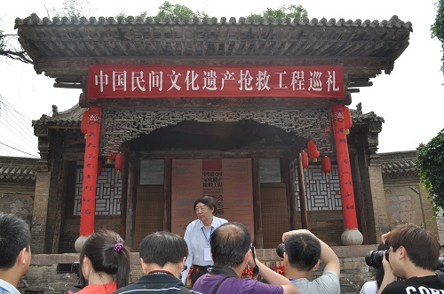 馮驥才:傳統(tǒng)村落保護(hù)與發(fā)展功在當(dāng)代利在千秋