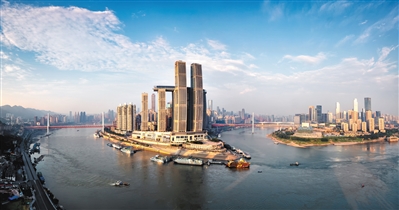 250米高空懸著國內首個橫向摩天樓