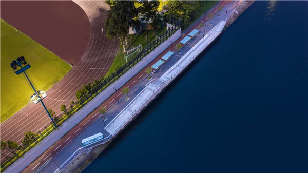 充滿活力的散步道活動(dòng)場(chǎng)所——香港沙田濱河棧道