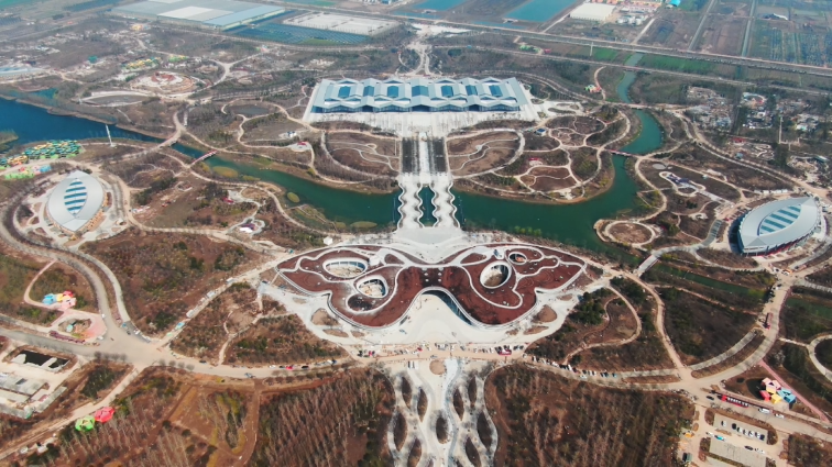 花博會(huì):“世紀(jì)園”像熱帶叢林秘境