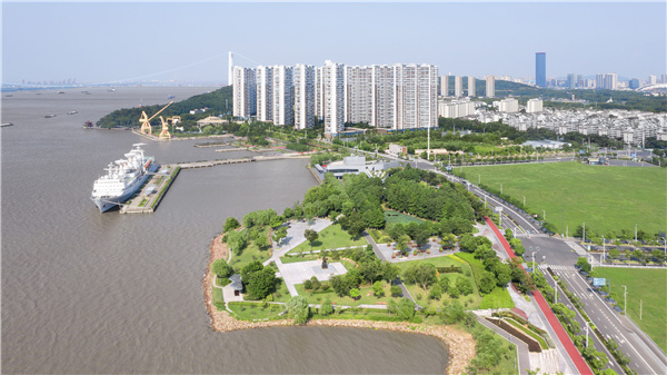 BAU建筑與城市設計事務所丨江陰市濱江公園