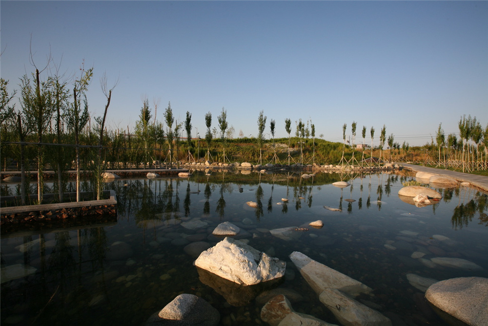 章俊華作品丨差異中的表述——博樂金三角工業區帶狀公園（一期）