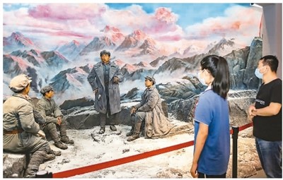 火紅的七月，紅色旅游熱持續(xù)攀升