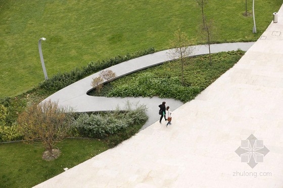 Balmori Associates設(shè)計(jì)的巴克斯廣場 中國風(fēng)景園林網(wǎng)