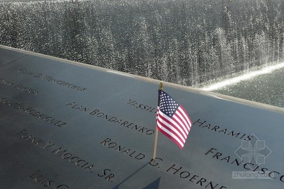 PWP景觀事務所設計的911國家紀念館