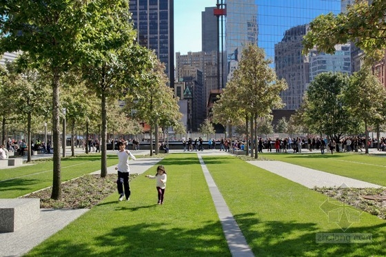 PWP景觀事務所設計的911國家紀念館