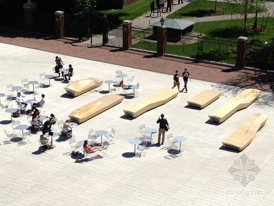 哈佛大學校園廣場