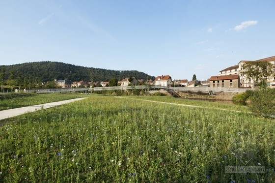 ARPAE設計的法國默爾特河畔的朗萊塔珀發展項目