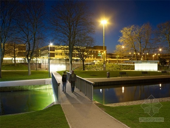 HTA設(shè)計(jì)的英國斯蒂夫尼奇城中心花園