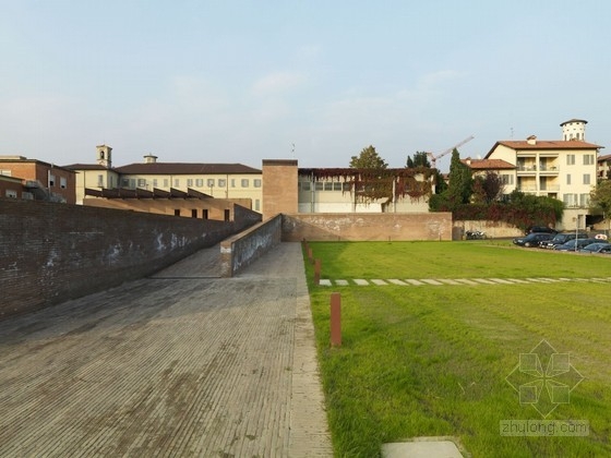 Archea設計的意大利Merate廣場