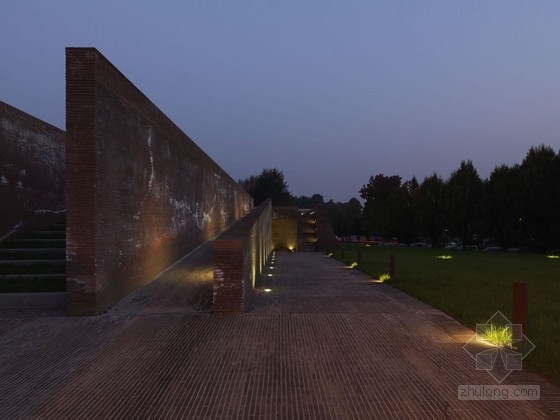 Archea設計的意大利Merate廣場