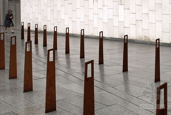 HJLA設(shè)計(jì)的丹麥畢馬威會(huì)計(jì)事務(wù)所總部的屋頂花園及入口區(qū)域