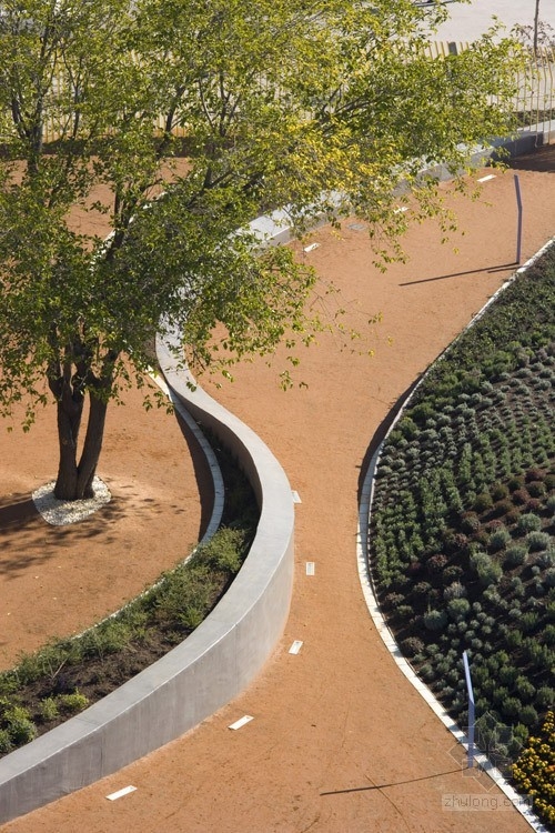 西班牙格蘭納達的ERAS DE CRISTO公共空間場地規劃