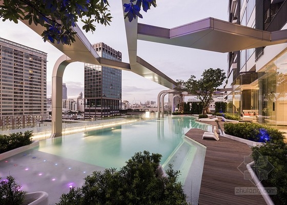 TROP設計的曼谷屋頂泳池