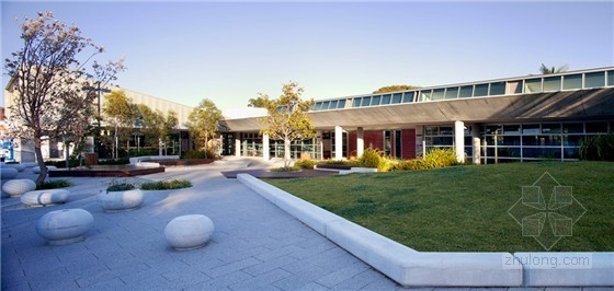 Cranbrook花園中學