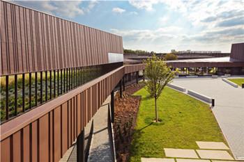 法國里爾市穆蘭初級中學(xué)及文化中心景觀設(shè)計