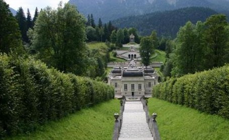 德國林德霍夫宮局部外觀圖